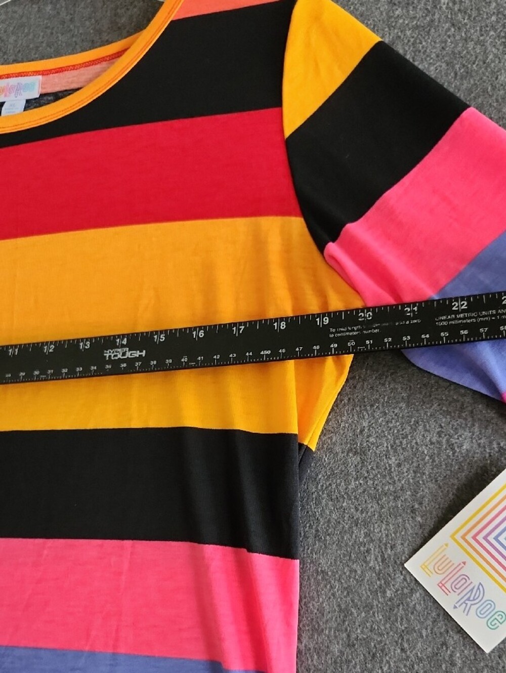 NWT LuLaRoe Fitted Gigi Top Multi Color Striped Short Sleeve Women's Size XL - Picture 4 of 7